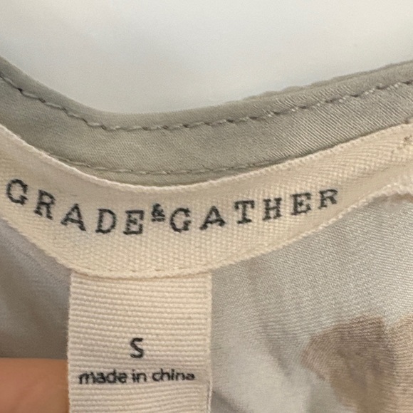 Neutral Floral-Print Maxi Dress with Smocked Waist - Picture 3 of 3